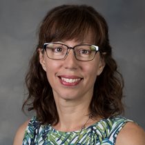 Photo of Heidi Hollingsworth