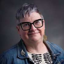 Photo of Lynn Huber