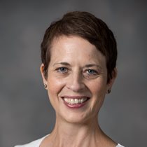 Photo of Lauren Kearns