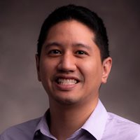 Headshot of Robert Sheu.