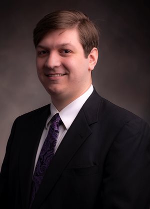 Headshot of Aaron Gates