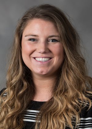 Headshot of Ashlyn Hyman