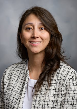 Headshot of Ariana Montoya-Lozano