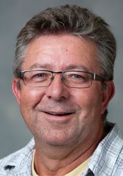 Headshot of Stephen Braye