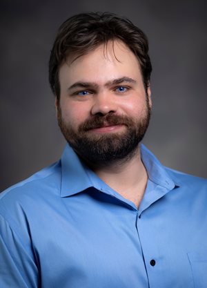 Headshot of Ben Spanier
