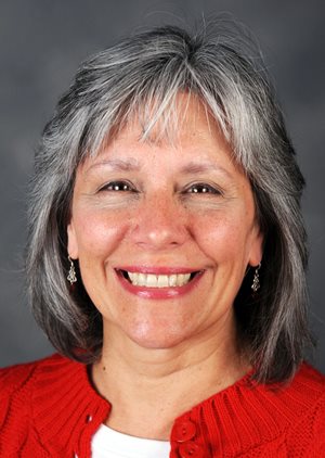 Headshot of Beth Warner