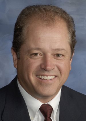 Headshot of Chris Dockrill