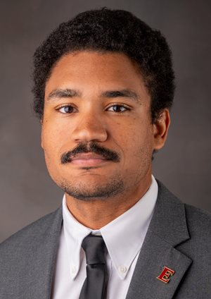 Headshot of Cole Henderson
