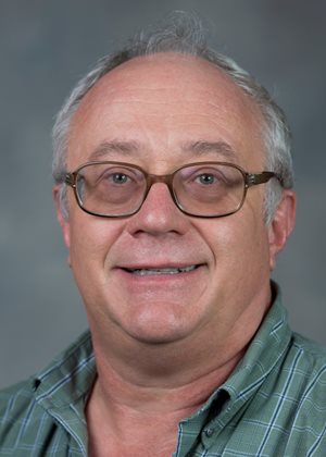 Headshot of Carl Niedziela Jr.