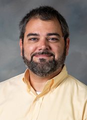 Headshot of Dan Burns