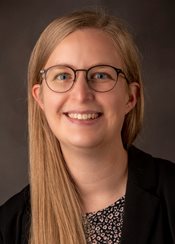 Headshot of Ellen Cline
