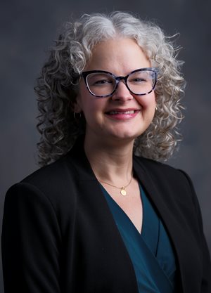 Headshot of Emily Dixon