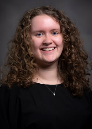 Headshot of Emma Powell