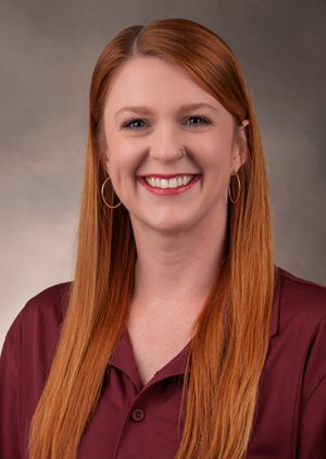 Headshot of Hanna Smith