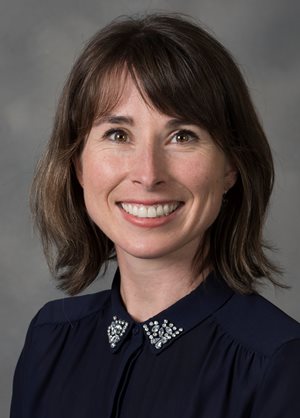 Headshot of Janelle Papay