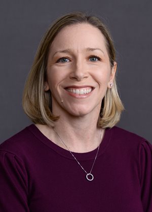 Headshot of Julie Thoman