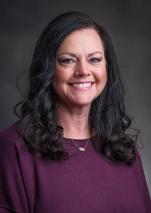 Headshot of Lauren Crouse