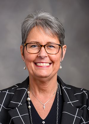 Headshot of Liz Murdock