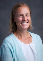 Headshot of Lindsay Pieper