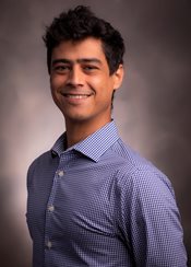 Headshot of Luis Silva