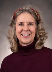 Headshot of Lisa Thompson