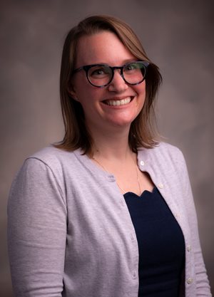 Headshot of Lynea Witczak Oldfather