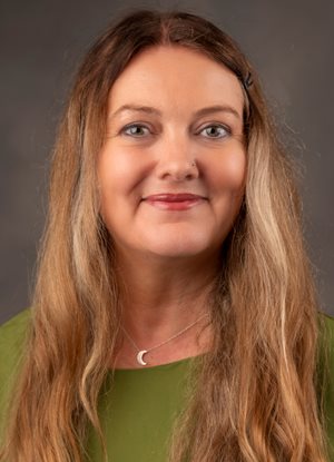 Headshot of Rebecca Bagley