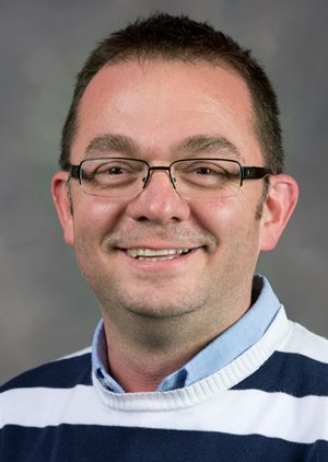 Headshot of Ricky Mendoza Castano