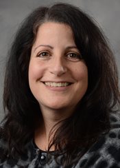Headshot of Roselee Papandrea Taylor