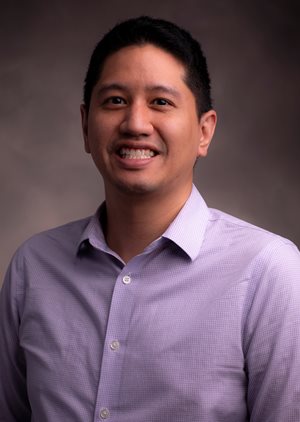 Headshot of Robert Sheu