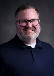 Headshot of Ross Wade