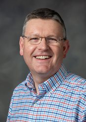 Headshot of Stephen Byrd
