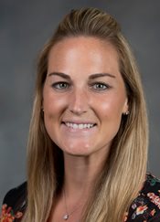 Headshot of Shaina Dabbs