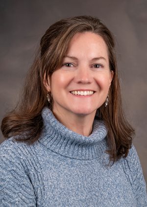 Headshot of Stacie Dooley