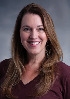 Headshot of Suzan Wasik