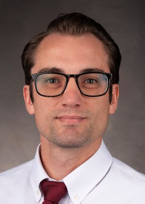 Headshot of Thomas Langland