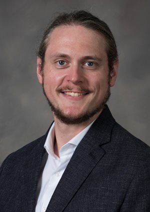 Headshot of William Schreiber