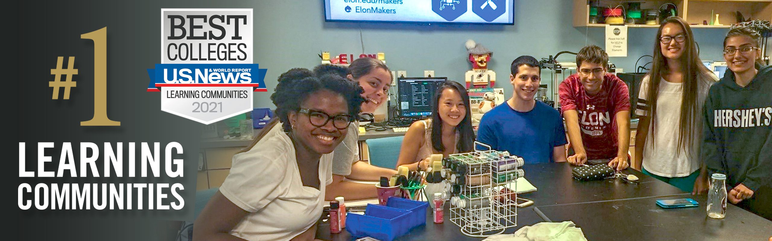 Students in the STEM Living Learning Community gathered in the Maker Hub.