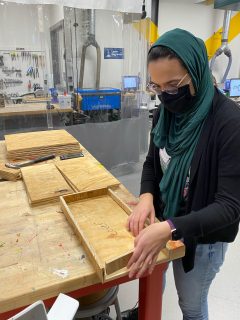 Elon student works on project in the Maker Hub